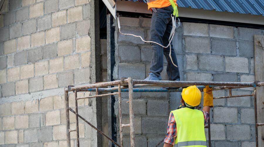 Professional residential roofers in Cascade, MT